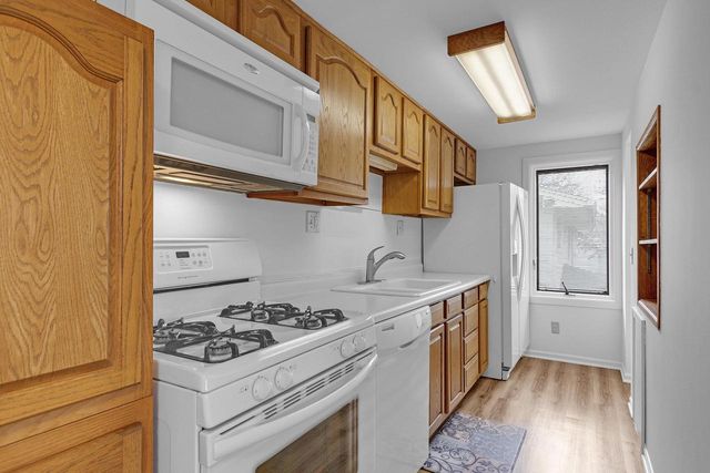 5449 Old Middleton Road, Madison, WI 53705