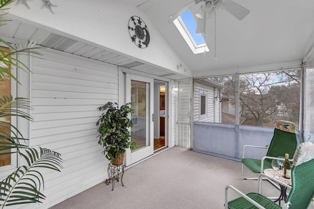 5449 Old Middleton Road, Madison, WI 53705