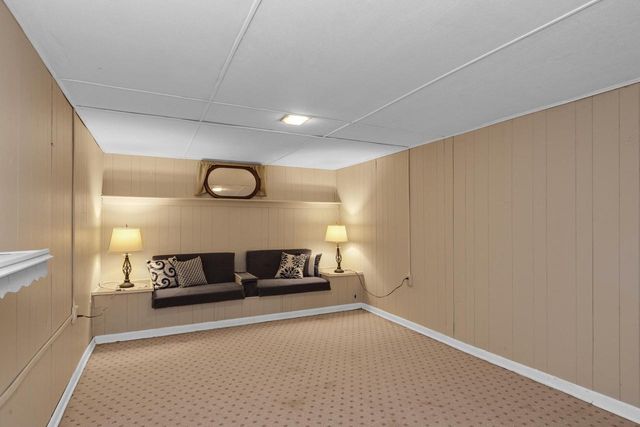 5449 Old Middleton Road, Madison, WI 53705