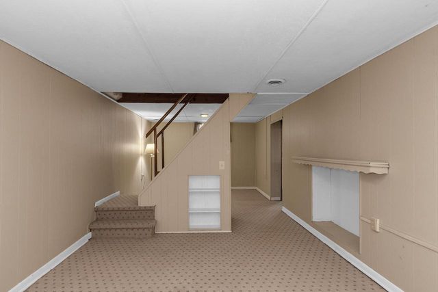 5449 Old Middleton Road, Madison, WI 53705