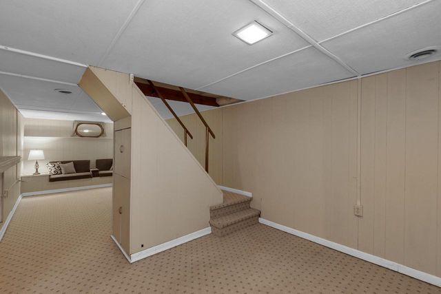 5449 Old Middleton Road, Madison, WI 53705