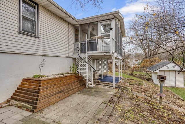 5449 Old Middleton Road, Madison, WI 53705