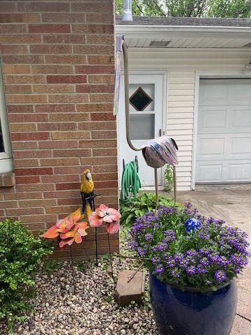 5449 Old Middleton Road, Madison, WI 53705