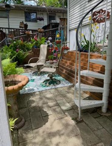 5449 Old Middleton Road, Madison, WI 53705