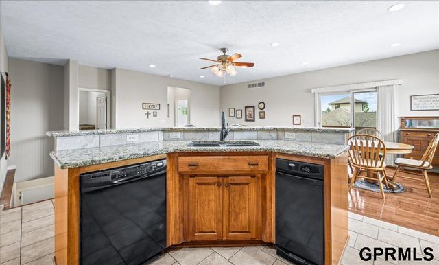 11719 S 203rd Street, Gretna, NE 68028