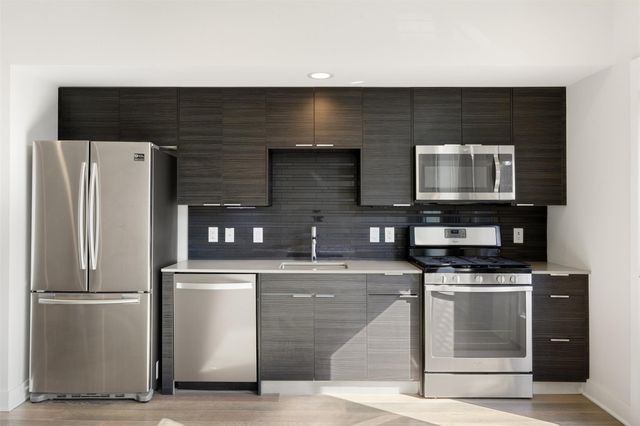 1800 E 4th ST 327, Austin, TX 78702