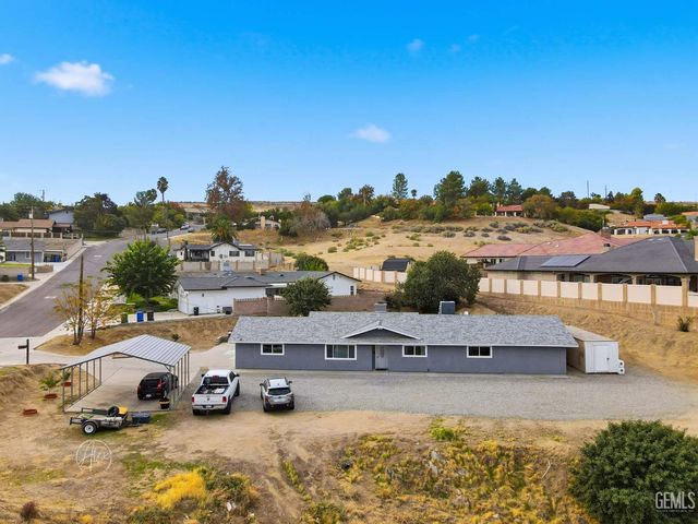 517 Grant Terrace, Taft, CA 93268