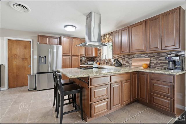 517 Grant Terrace, Taft, CA 93268