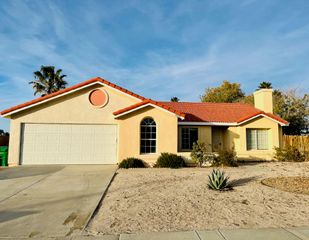 5325 Adobe Drive, Palmdale, CA 93552