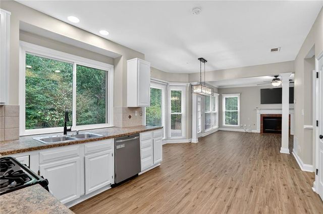 100 Bayswater Drive, Suwanee, GA 30024