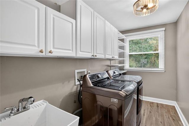 100 Bayswater Drive, Suwanee, GA 30024