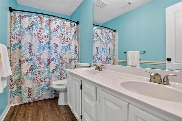 100 Bayswater Drive, Suwanee, GA 30024