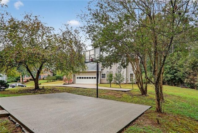 100 Bayswater Drive, Suwanee, GA 30024