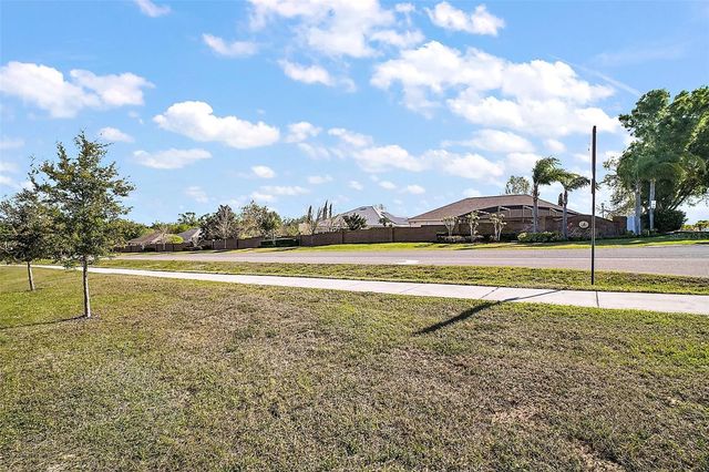 2451 SPRING BREEZE DRIVE, Leesburg, FL 34748