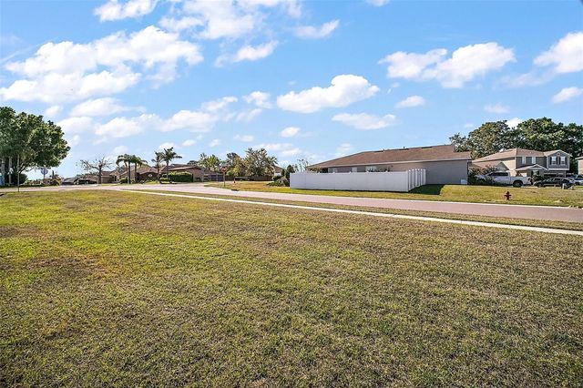 2451 SPRING BREEZE DRIVE, Leesburg, FL 34748
