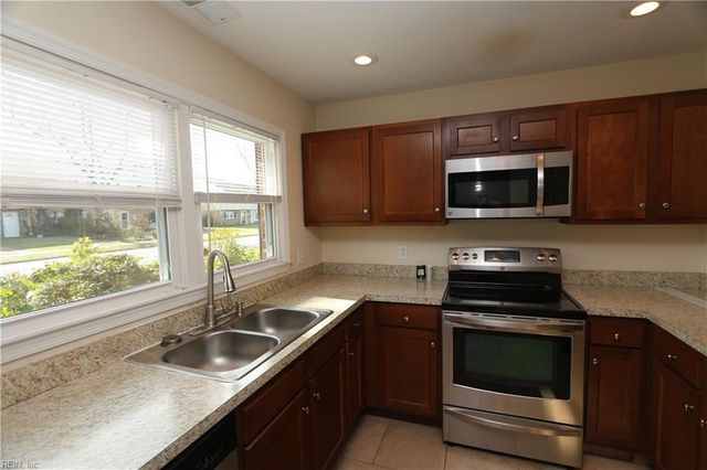 2226 Sedgewick DR, Virginia Beach, VA 23454