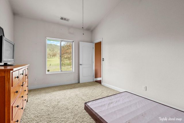 4255 Marcella Road, Igo, CA 96047