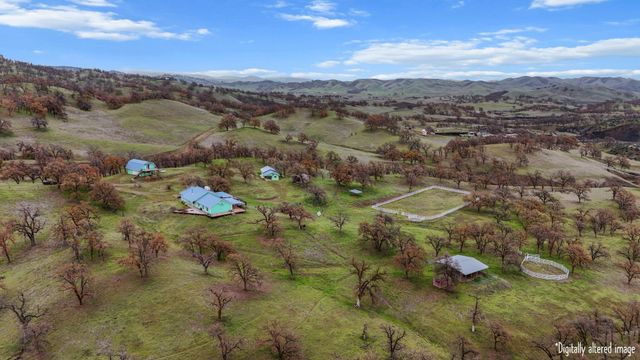 4255 Marcella Road, Igo, CA 96047