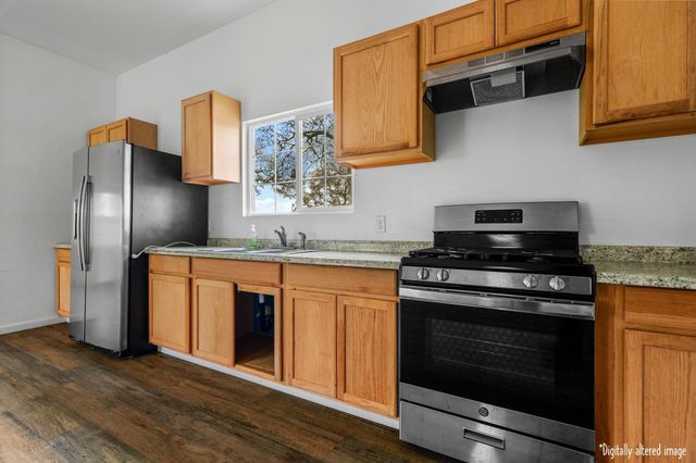 4255 Marcella Road, Igo, CA 96047