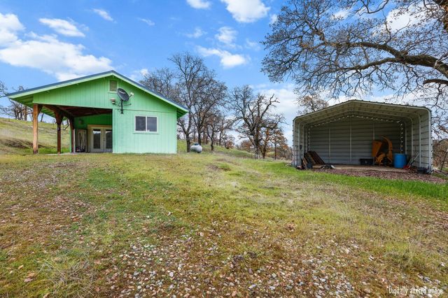 4255 Marcella Road, Igo, CA 96047