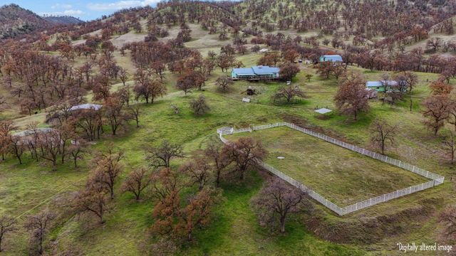 4255 Marcella Road, Igo, CA 96047