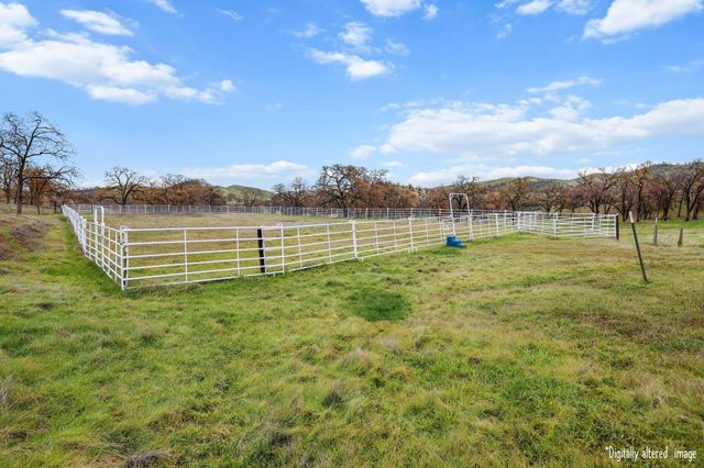 4255 Marcella Road, Igo, CA 96047