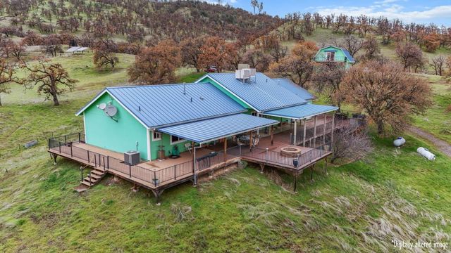 4255 Marcella Road, Igo, CA 96047