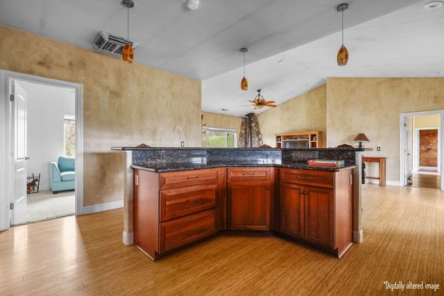 4255 Marcella Road, Igo, CA 96047