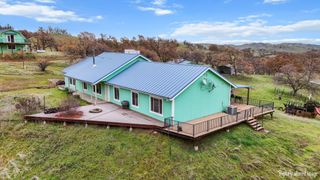 4255 Marcella Road, Igo, CA 96047