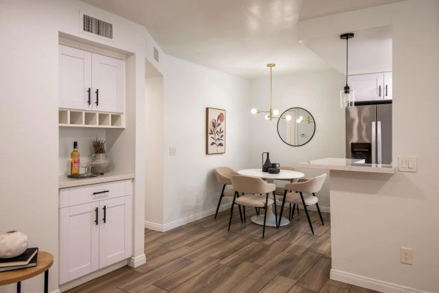 4642 Felton 6, San Diego, CA 92116