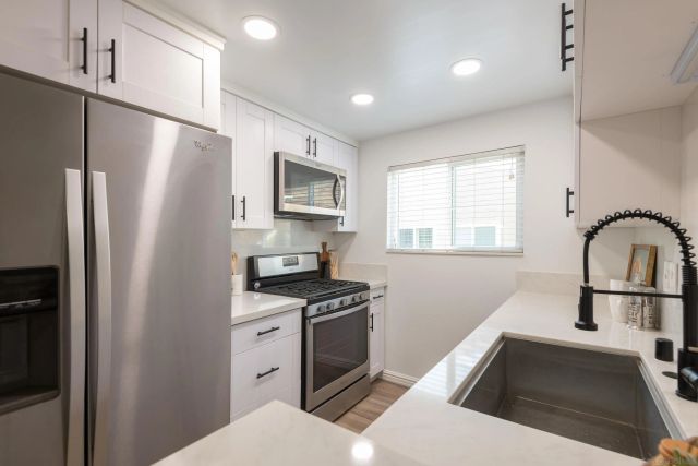 4642 Felton 6, San Diego, CA 92116