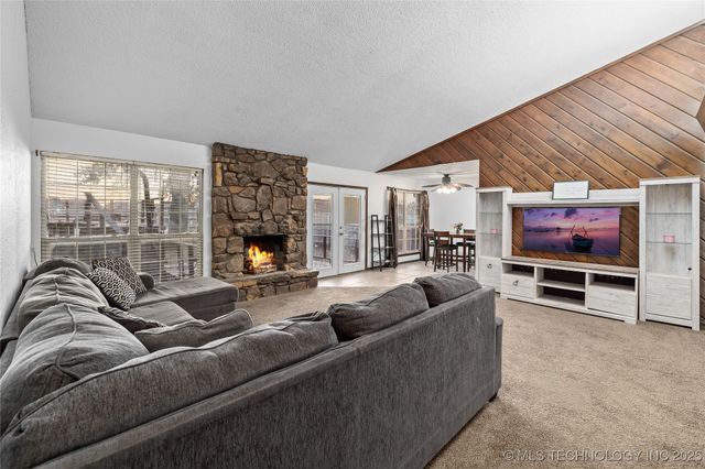 13350 E 34th Street, Tulsa, OK 74134