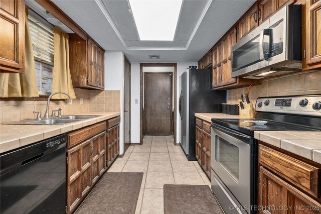 13350 E 34th Street, Tulsa, OK 74134