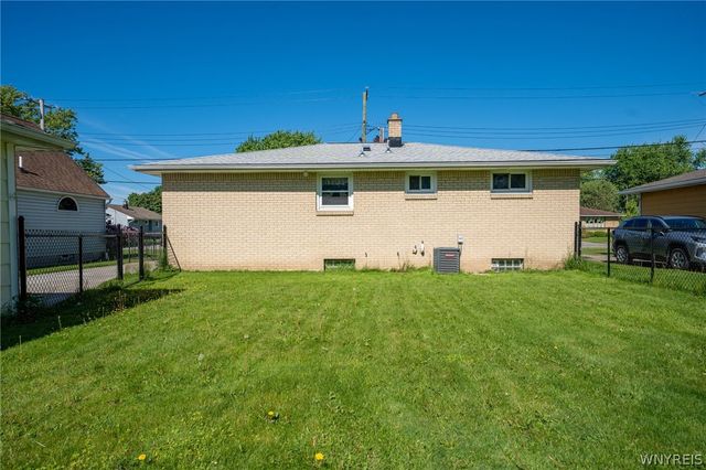 15 Colton Street, Cheektowaga, NY 14206