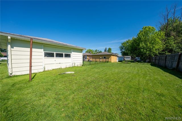 15 Colton Street, Cheektowaga, NY 14206