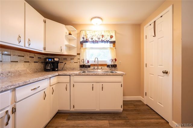 15 Colton Street, Cheektowaga, NY 14206