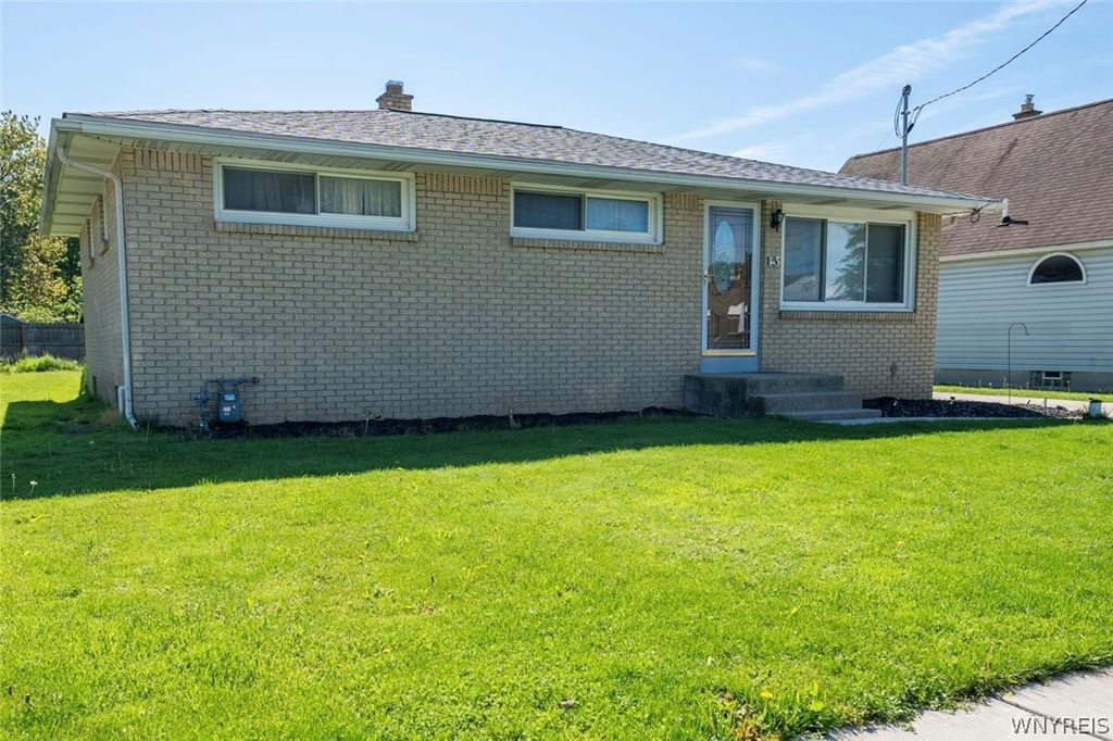 15 Colton Street, Cheektowaga, NY 14206