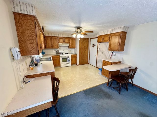 418 Hamilton Avenue NE, Massillon, OH 44646