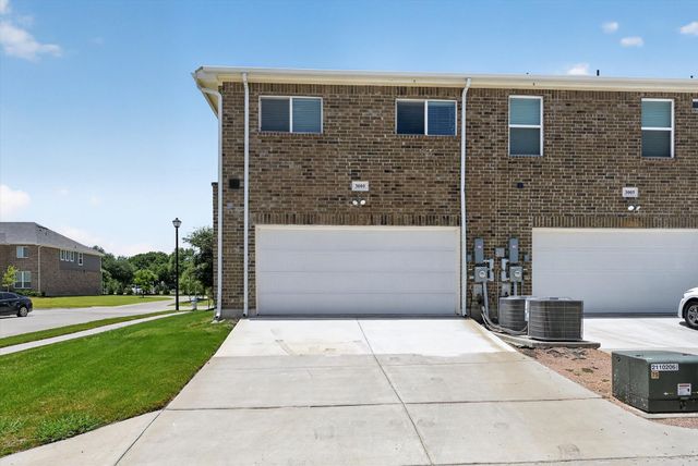 3001 Percheron Drive, Mesquite, TX 75150