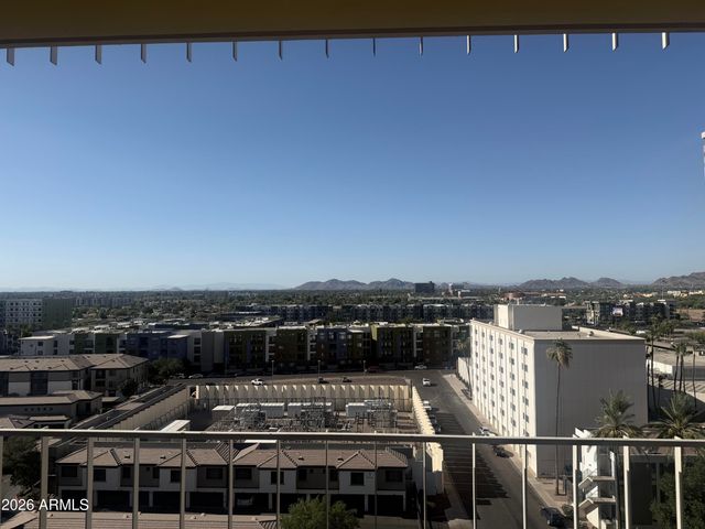 207 W CLARENDON Avenue F10, Phoenix, AZ 85013