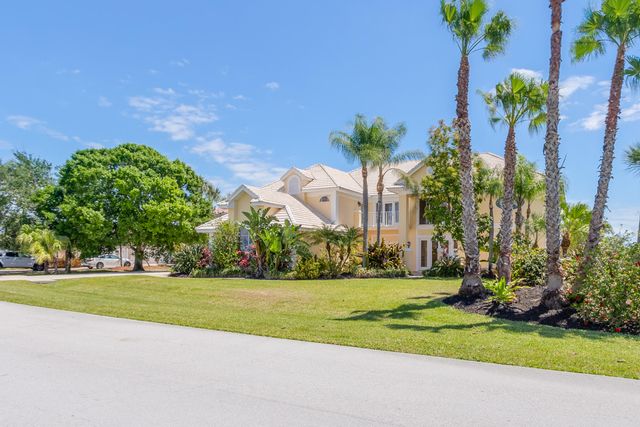 124 Lanternback Island Drive, Satellite Beach, FL 32937