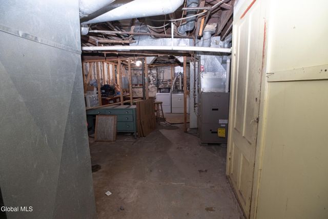 1039 Wendell Avenue, Schenectady, NY 12308