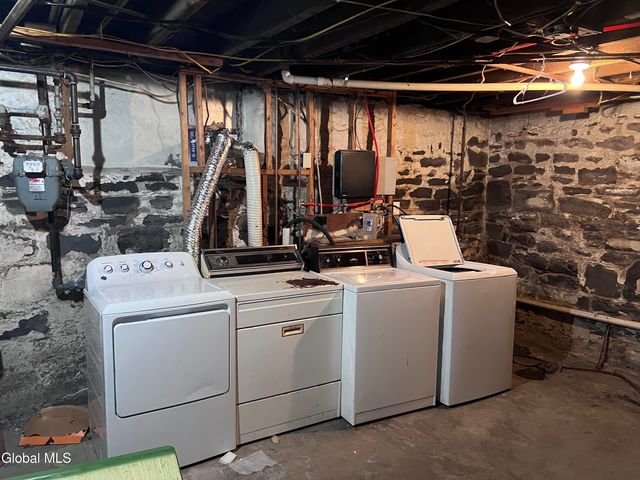 1039 Wendell Avenue, Schenectady, NY 12308