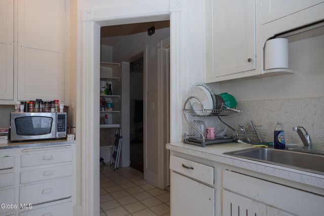 1039 Wendell Avenue, Schenectady, NY 12308