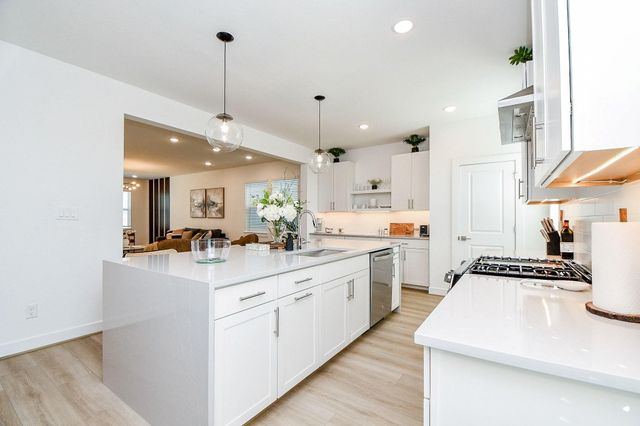 2210 Via Laura, South Houston, TX 77051