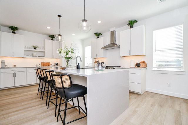 2210 Via Laura, South Houston, TX 77051