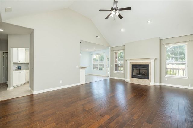 206 Tunbridge Drive, Bentonville, AR 72712