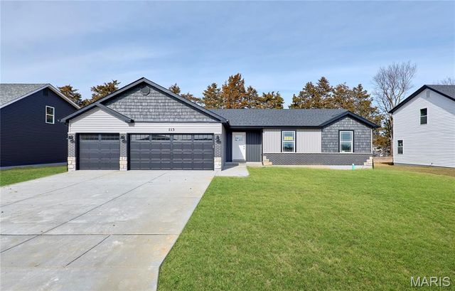 113 Peruque Creek Manor, Wright City, MO 63390