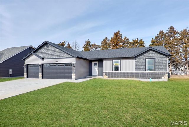 113 Peruque Creek Manor, Wright City, MO 63390