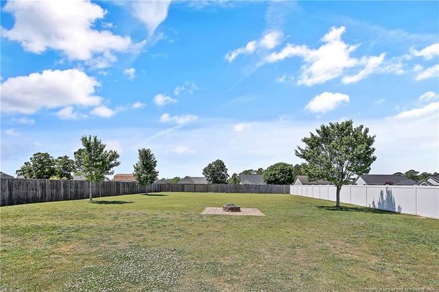 129 Crescent Drive, Raeford, NC 28376